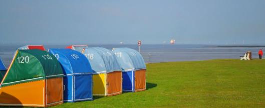 Strandkabinen in der Nhe des Ferienhauses